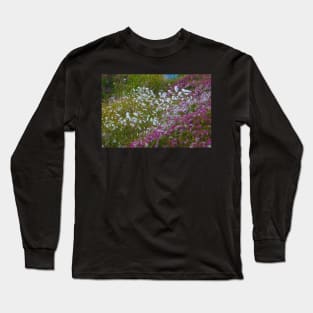 Moorland Cotton grass (Eriophorum) Long Sleeve T-Shirt